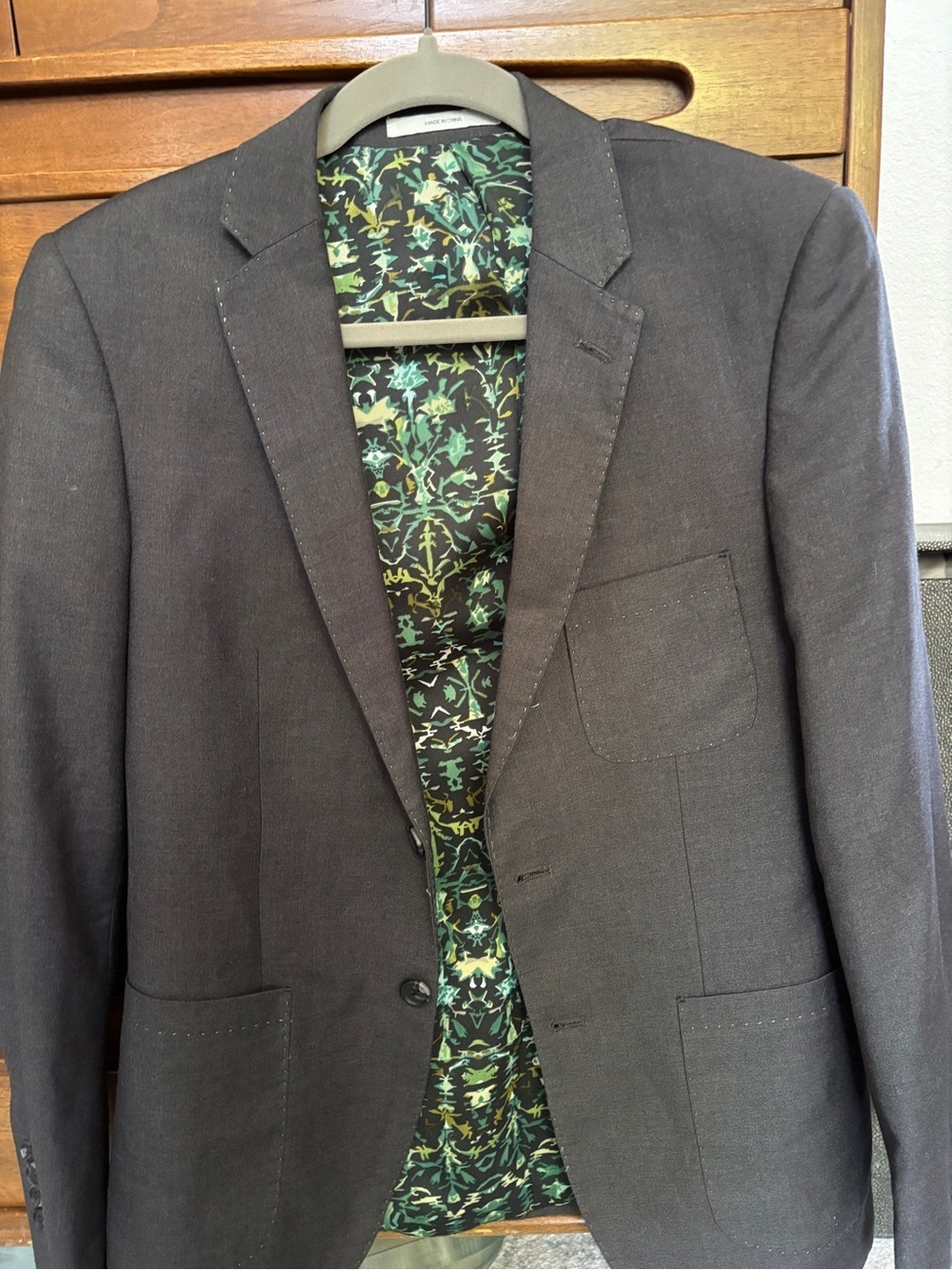 Edge WD NY Men's Black Blazer with Patterned Green Lining/stitching size small